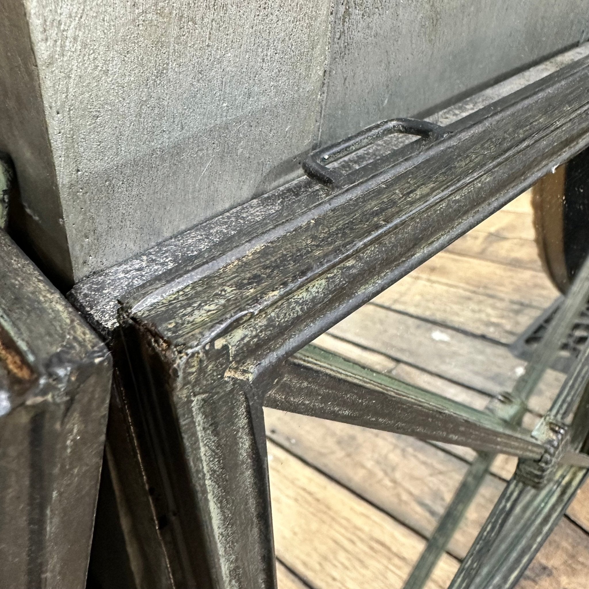 Morgan - Mirror Mirror Australia