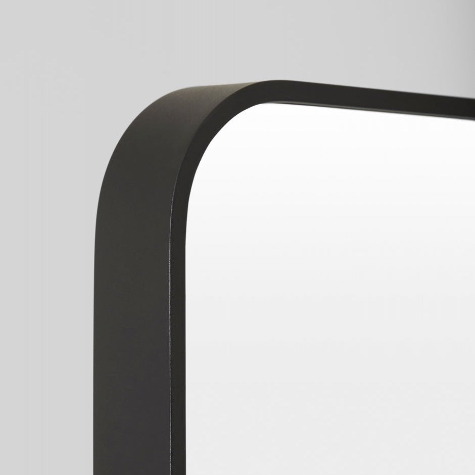 Simplicity Curve Standing Black - Mirror Mirror Australia